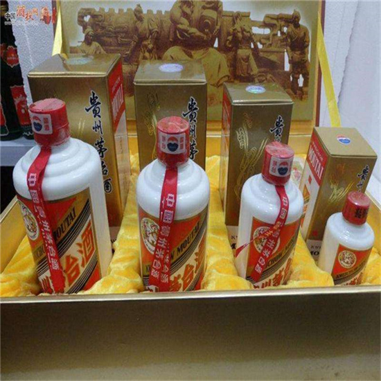呼玛回收整箱茅台多少钱哪里回收(附近上门回收茅台酒）